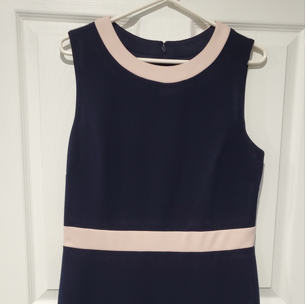 Vince Camuto Sheath Dress Size 14